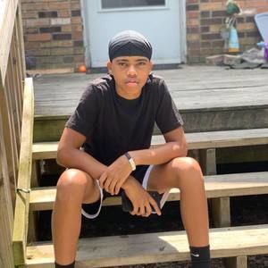 Meet your Posher, Jamie